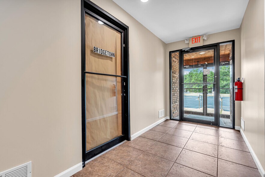 More Photos Of 75 Lacey Rd, Whiting Medical For Lease