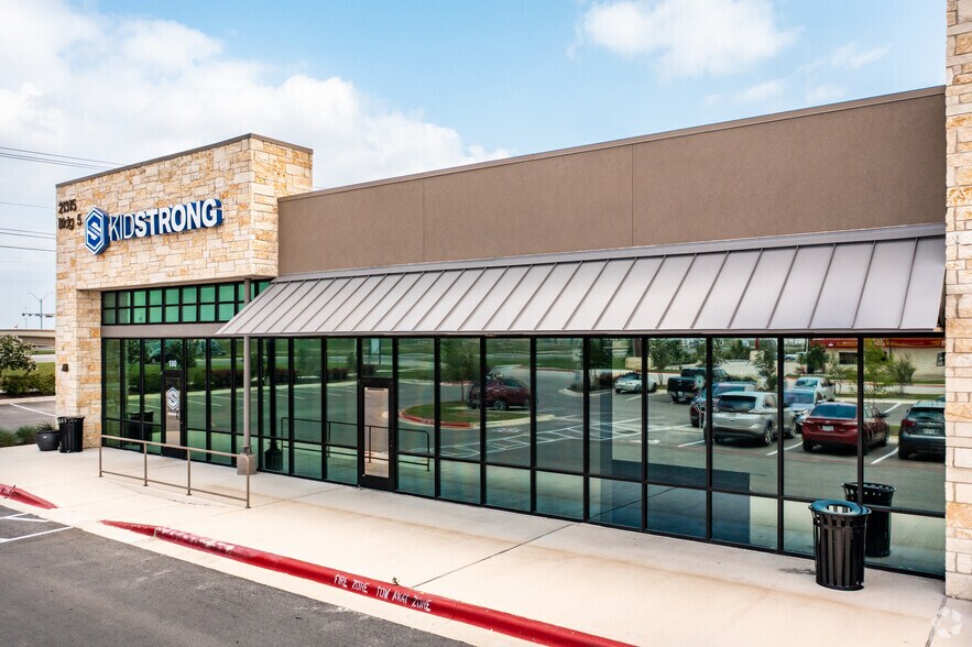 More Photos Of 21315 N State Highway 130, Pflugerville Freestanding For Lease