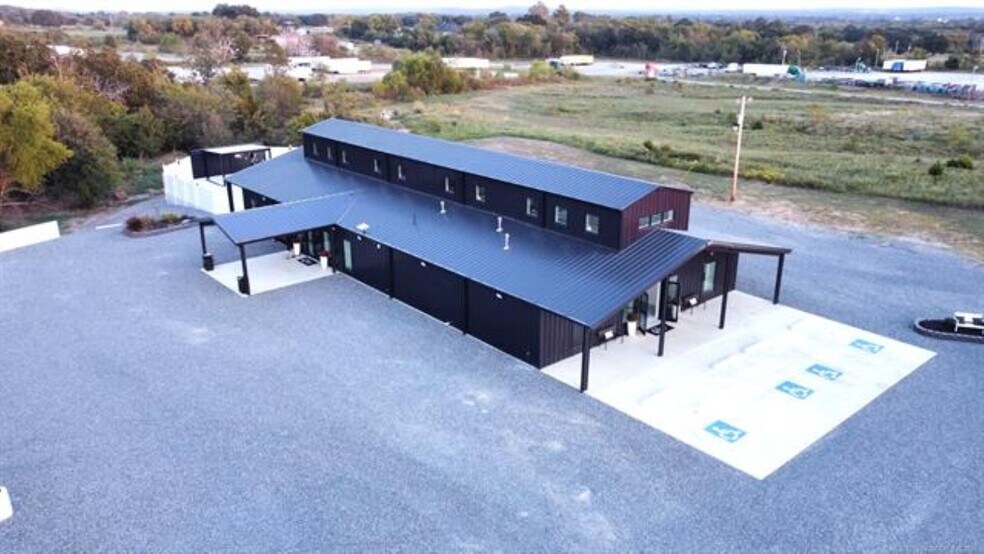More Photos Of 3504 N George Nigh Expy, Mcalester Specialty For Sale