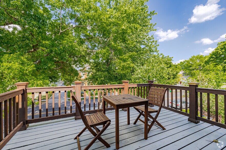 More Photos Of 2 Perry St, Morristown Office Residential For Sale