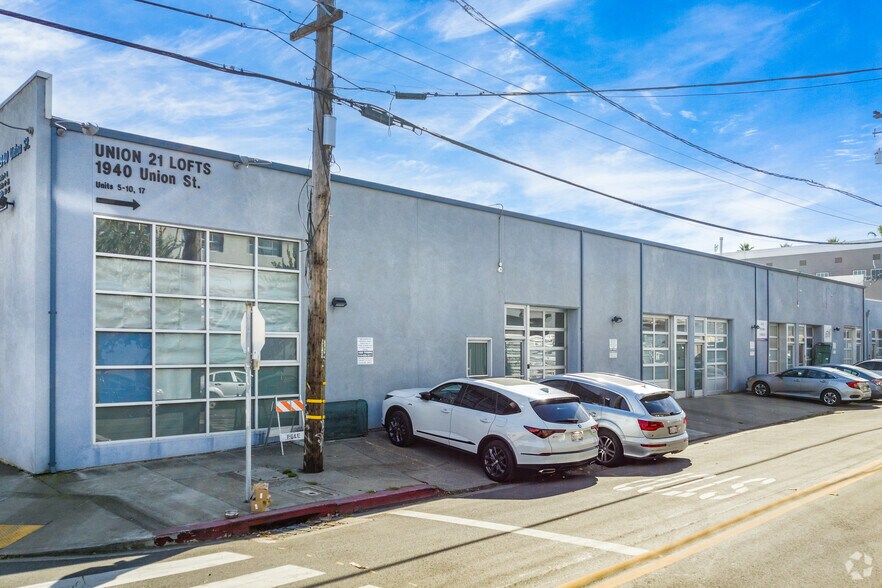 More Photos Of 1940 Union St, Oakland Warehouse For Lease