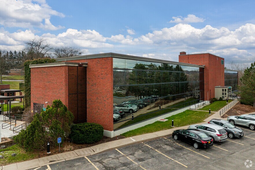 Primary Photo Of 5700 W Genesee St, Camillus Healthcare For Sale