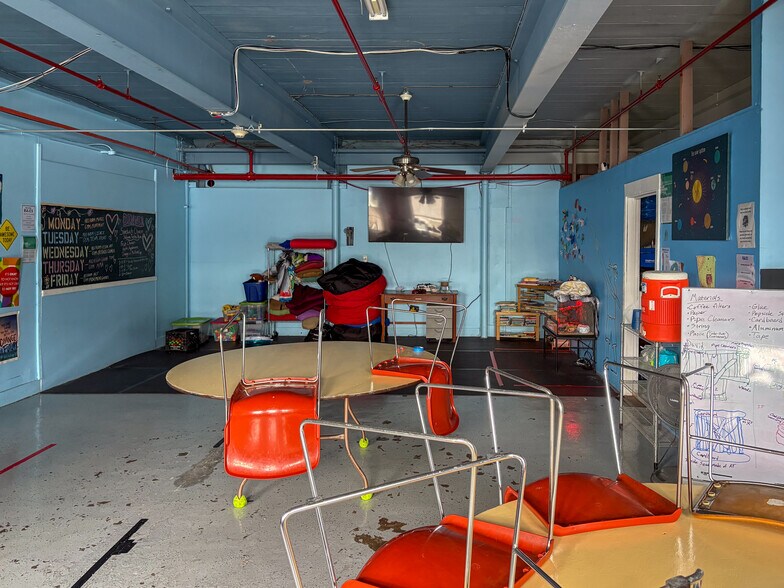 More Photos Of 120 Webster St, Pawtucket Manufacturing For Sale