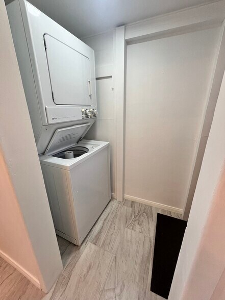 More Photos Of 2297 Glendale Blvd, Los Angeles Multifamily For Sale