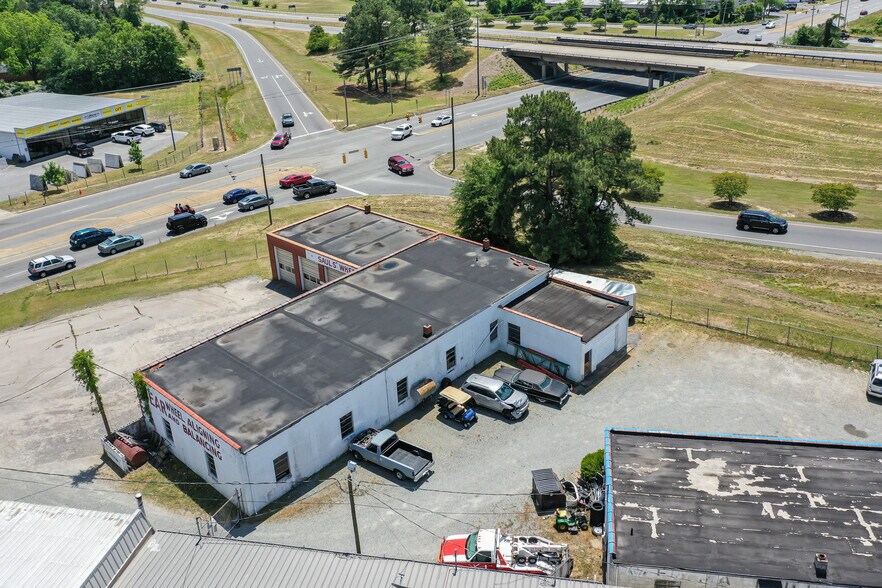 More Photos Of 1001 N Berkeley Blvd, Goldsboro Auto Repair For Sale