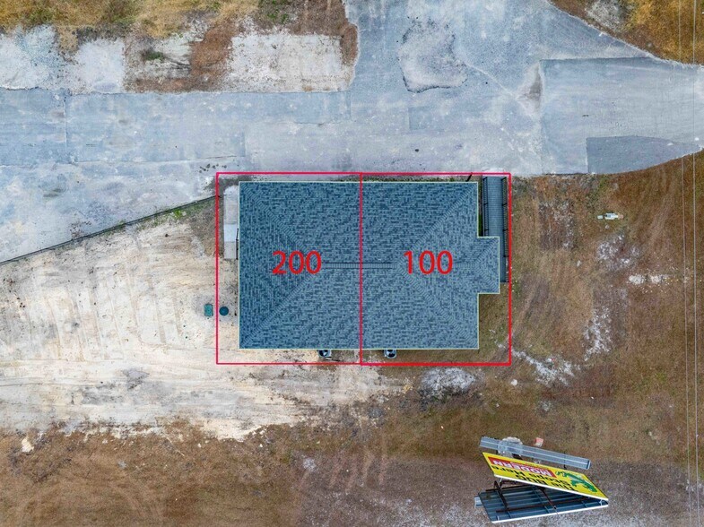 More Photos Of 3261 New Bern Hwy, Jacksonville Light Distribution For Sale