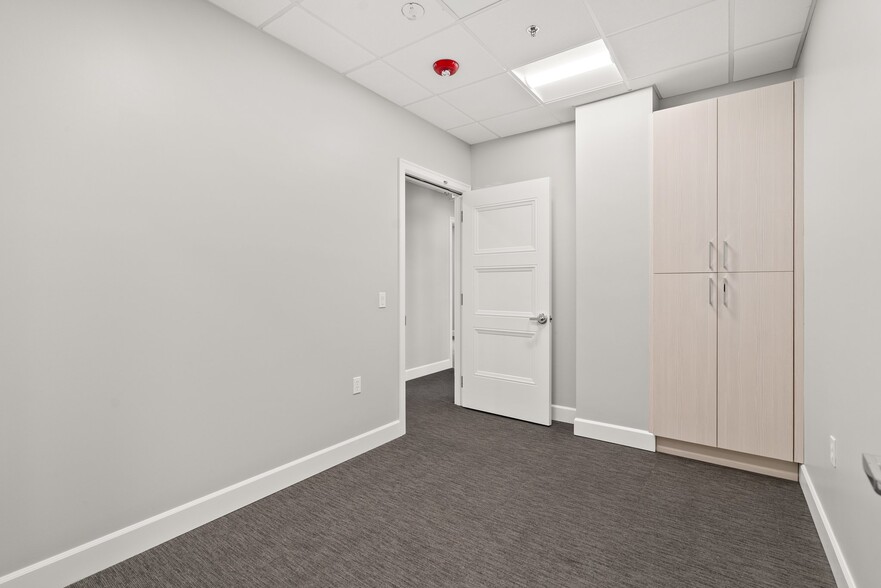 More Photos Of 4961 Main St, Tacoma Apartments For Sale