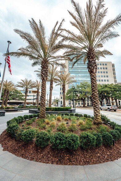 More Photos Of 445 North Blvd, Baton Rouge Office For Lease