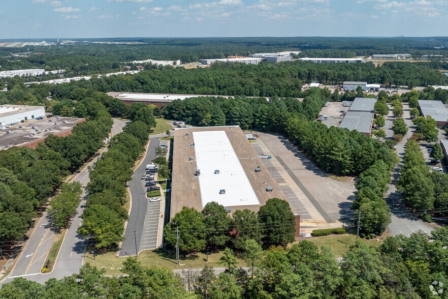More Photos Of 3000 Perimeter Park Dr W, Morrisville Warehouse For Lease