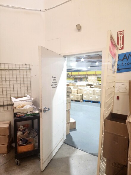 More Photos Of 3754 S 16th Ave, Tucson Freestanding For Sale