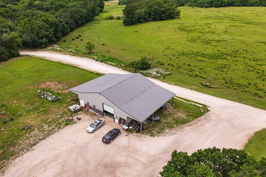 More Photos Of 1663 Georgia Rd, Humboldt Specialty For Sale