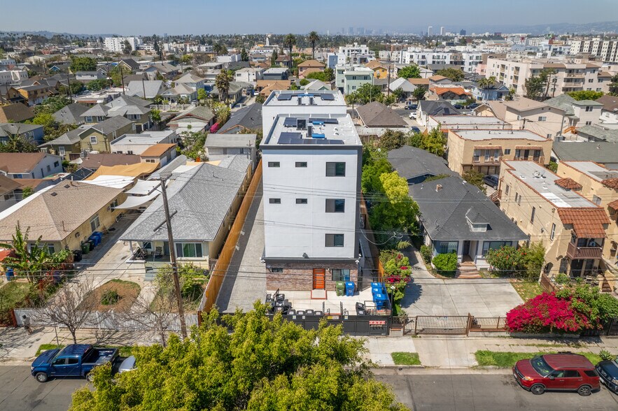 More Photos Of 1135 S Ardmore Ave, Los Angeles Apartments For Sale