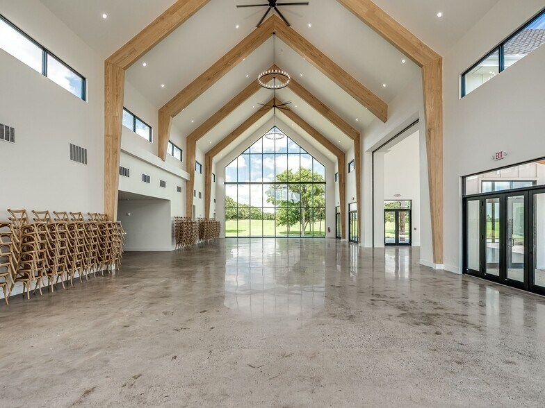 More Photos Of 20480 NE 164th St, Luther Lodge Meeting Hall For Sale