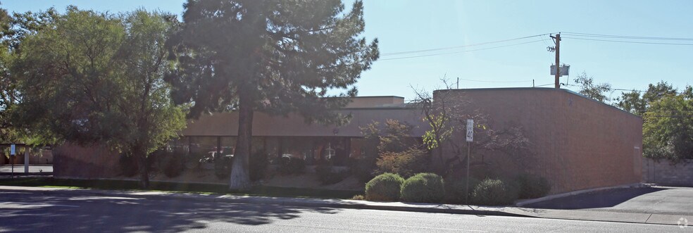 More Photos Of 7337 E Thomas Rd, Scottsdale Medical For Lease