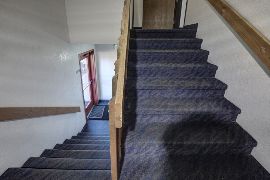 More Photos Of 101 W Phoenix St, Payson Hotel For Sale