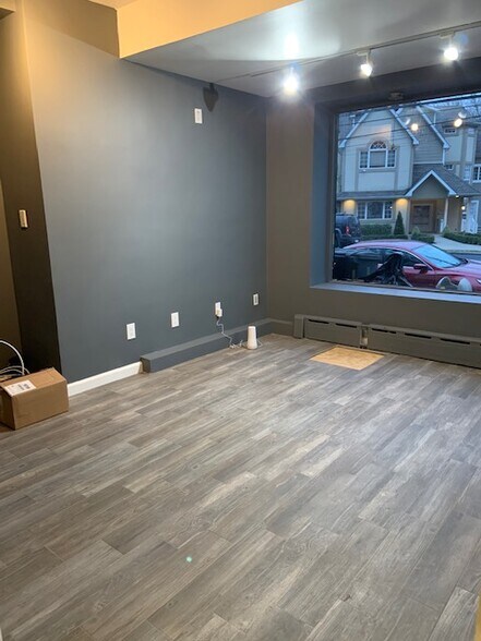 More Photos Of 1299 Richmond Rd, Staten Island Freestanding For Sale