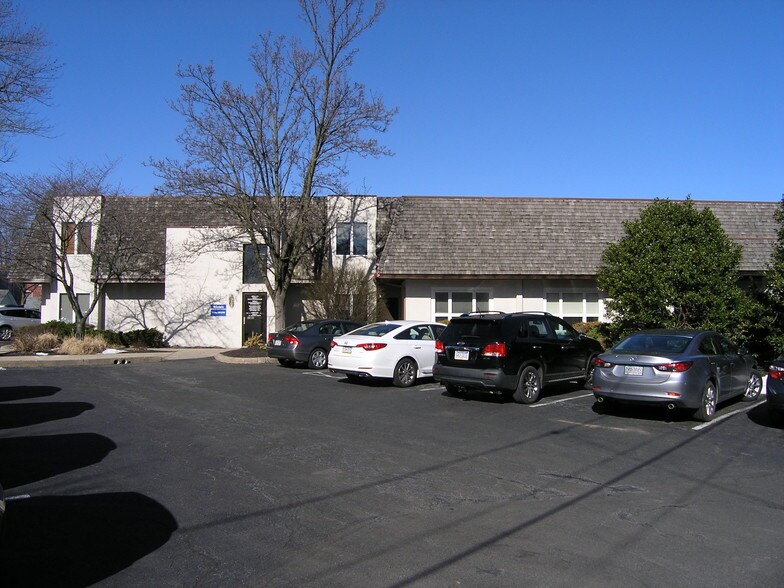 More Photos Of 200 Apple St, Quakertown Medical For Lease