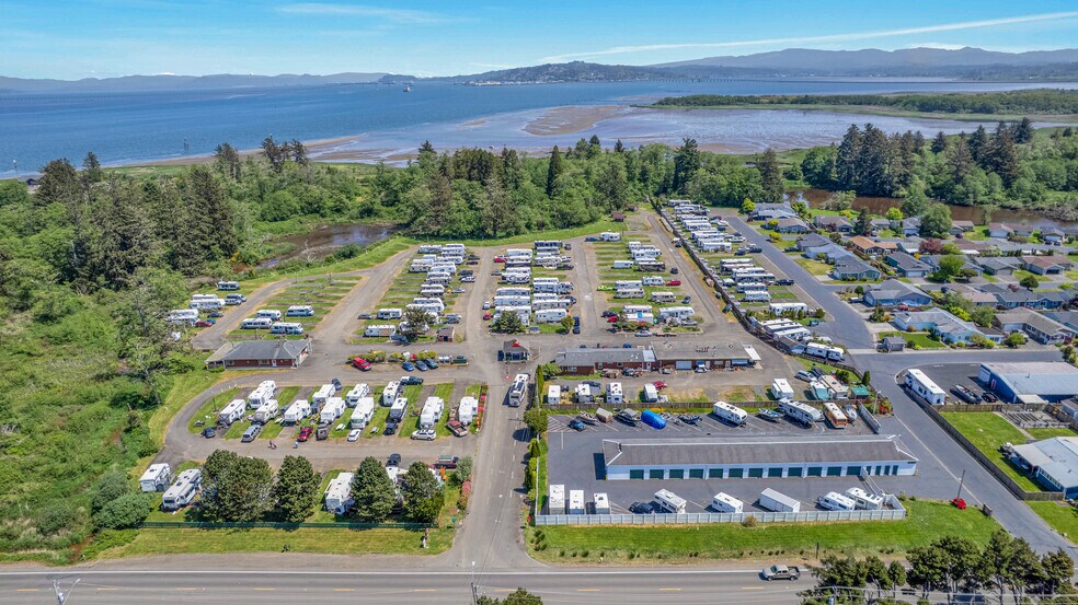 More Photos Of 1140 NW Warrenton Dr, Warrenton Trailer Camper Park For Sale