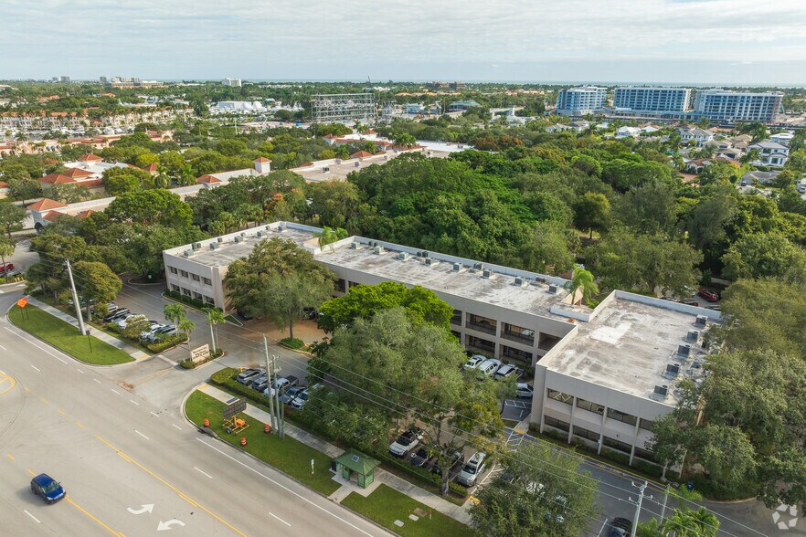 More Photos Of 11380 Prosperity Farms Rd, Palm Beach Gardens Medical For Lease