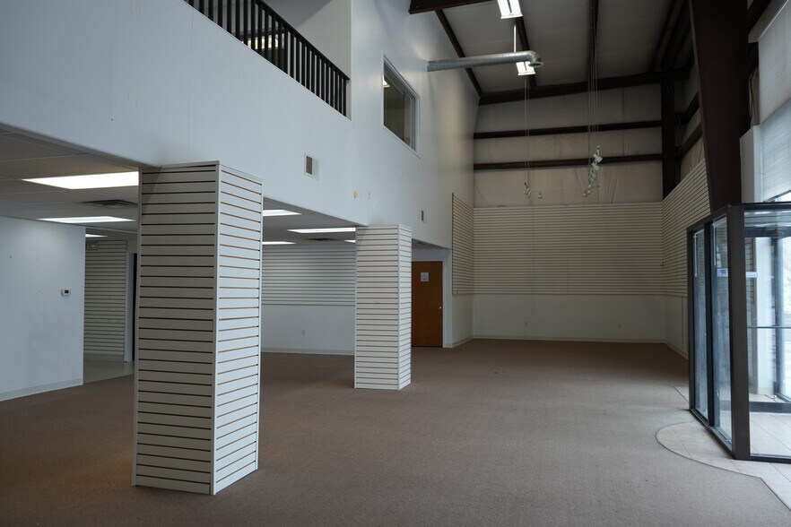 More Photos Of 4225-4231 N Elizabeth St, Pueblo Industrial For Sale