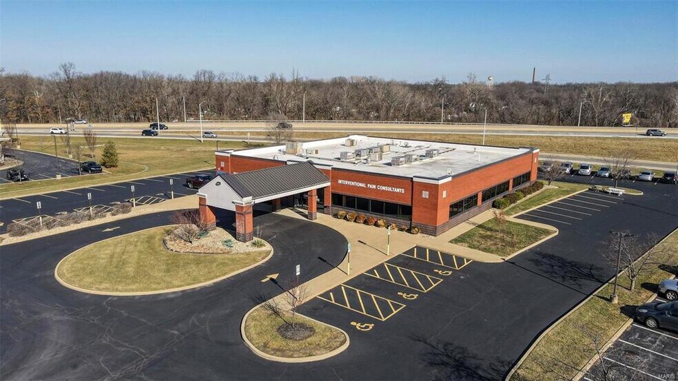 More Photos Of 3 Professional Dr, Alton Office For Lease