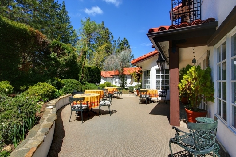 More Photos Of 48644 Victoria Ln, Oakhurst Hospitality For Sale