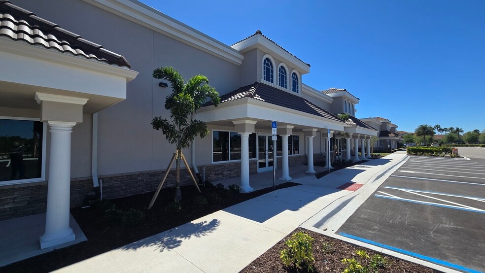 More Photos Of 1755 Berglund Ln, Melbourne Medical For Lease