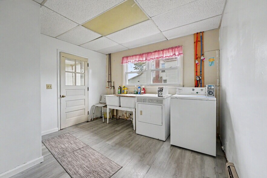 More Photos Of 4344 W Summit St, Lakewood Multifamily For Sale