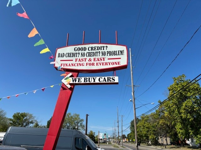 More Photos Of 1740 Colorado Ave, Lorain Service For Sale