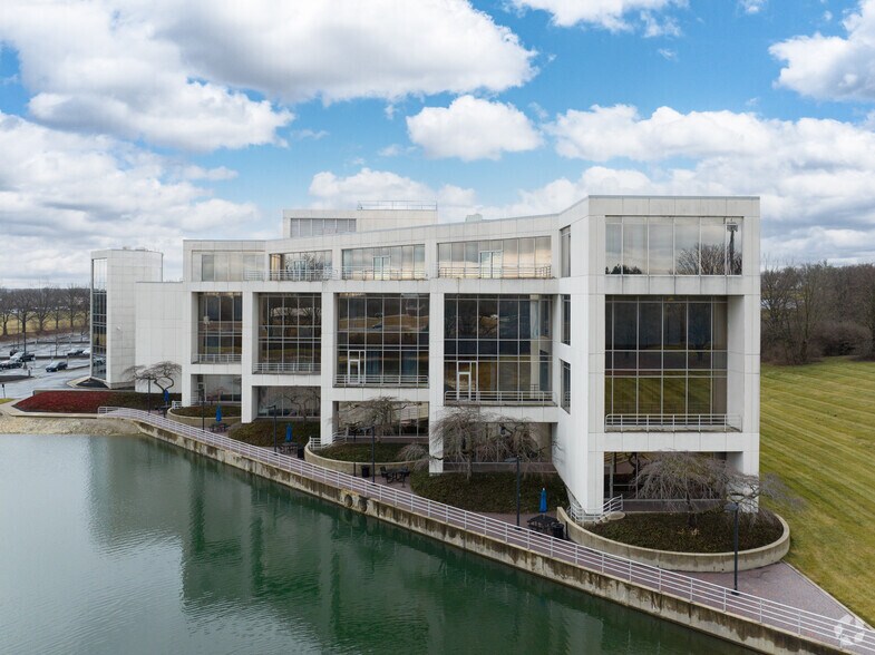 More Photos Of 9797 Springboro Pike, Dayton Office For Sale