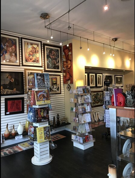 More Photos Of 53 E Kings Hwy, Haddonfield Storefront For Lease