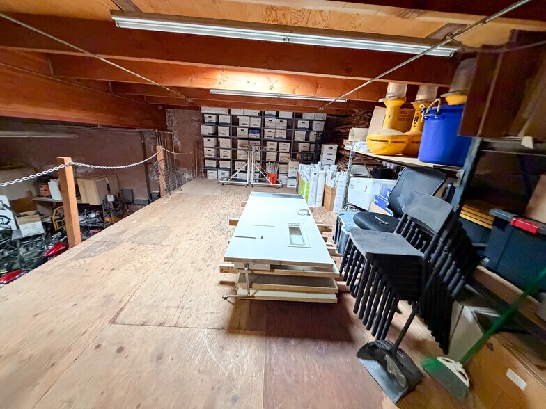 More Photos Of 126 Fern St, Santa Cruz Service For Sale