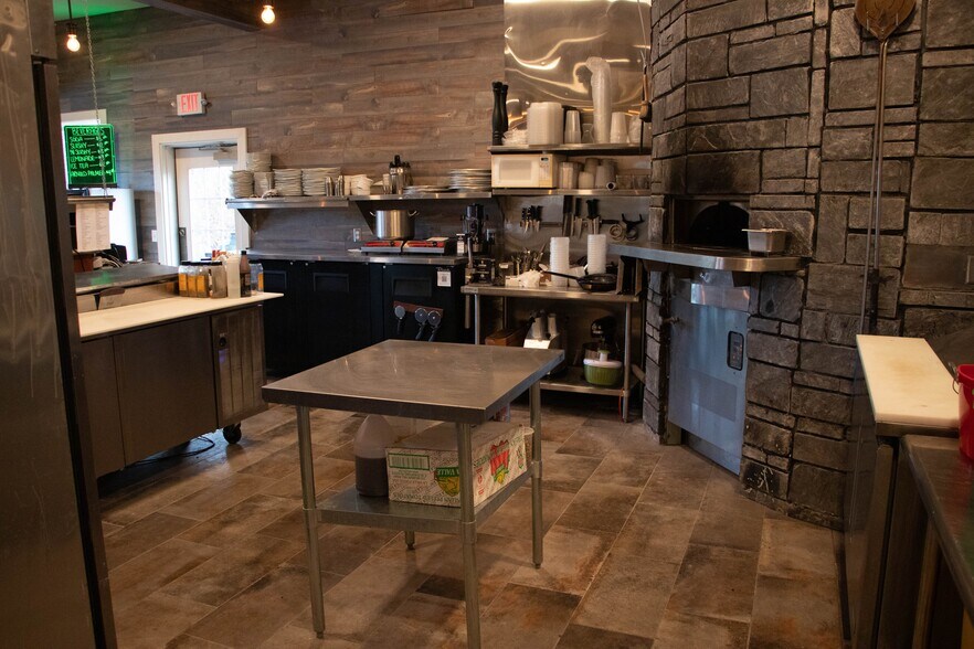 More Photos Of 5781 State Highway 42, Sturgeon Bay Storefront Retail Residential For Sale