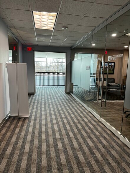 More Photos Of 1050 E State Highway 114, Southlake Office For Sale