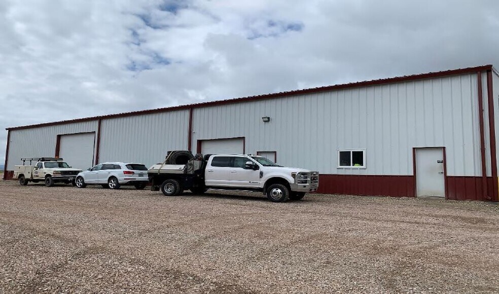 More Photos Of 104 Terrace Ln, Craig Service For Lease