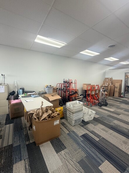 More Photos Of 1440-1466 Bethel Rd, Columbus General Retail For Sale