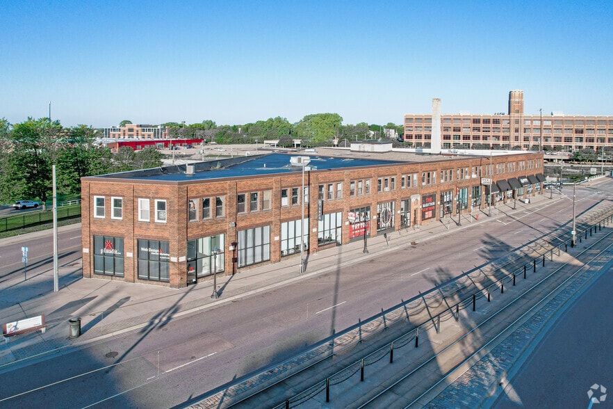 More Photos Of 2470-2512 University Ave W, Saint Paul General Retail For Lease