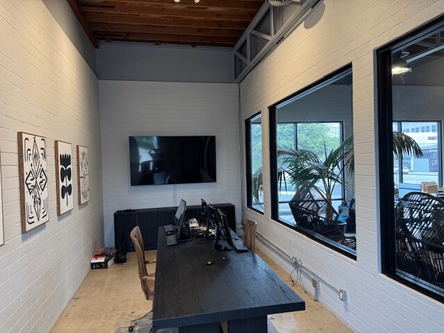 More Photos Of 2633 Loma Vista Rd, Ventura Medical For Sale