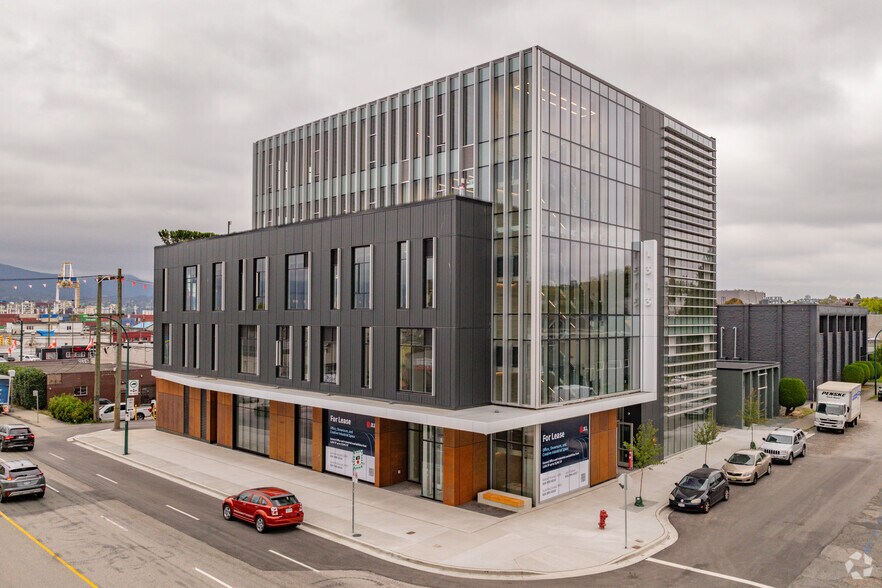 Primary Photo Of 1313 E Pender St, Vancouver Flex For Sale