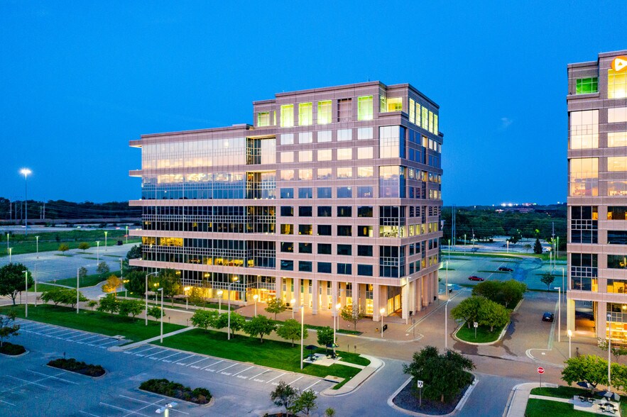 More Photos Of 10801 Mastin St, Overland Park Office For Lease