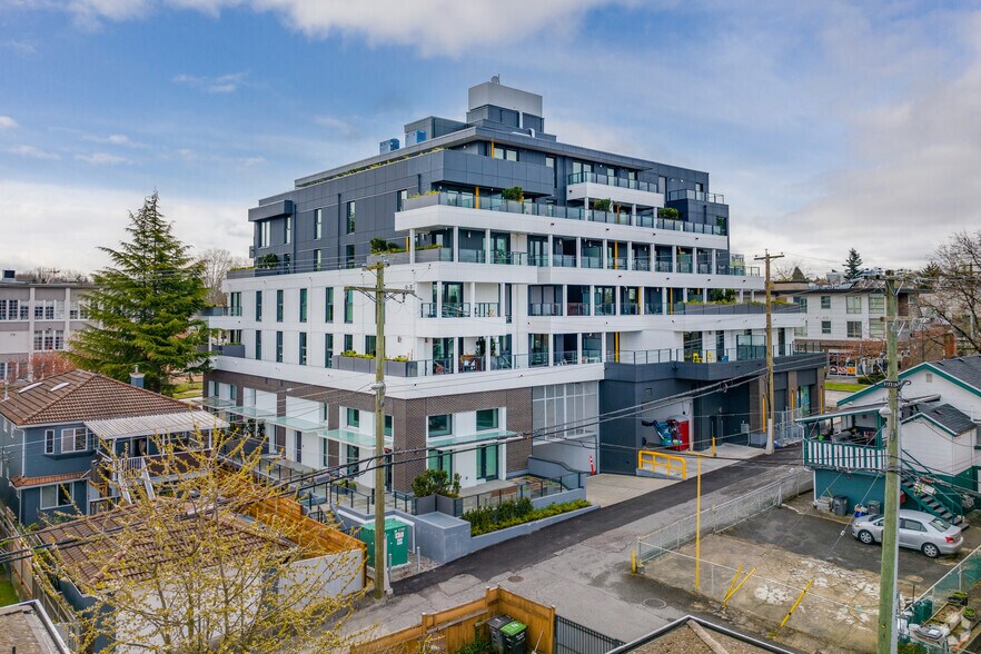 More Photos Of 3737 Rupert St, Vancouver Apartments For Lease