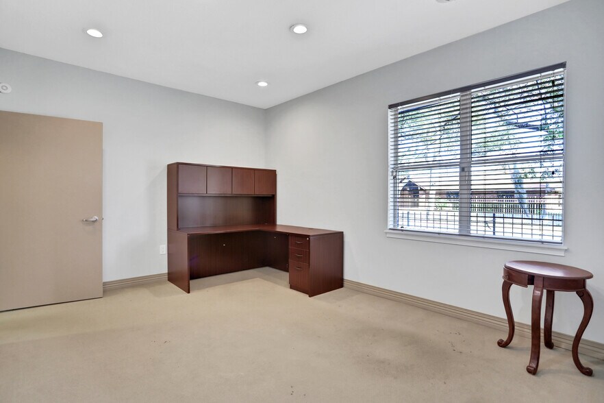 More Photos Of 6277 Dupont Station Ct, Jacksonville Medical For Lease
