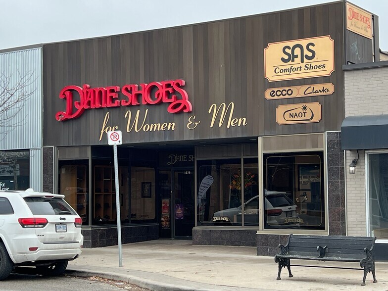 Primary Photo Of 1329 Ottawa St, Windsor General Retail For Sale