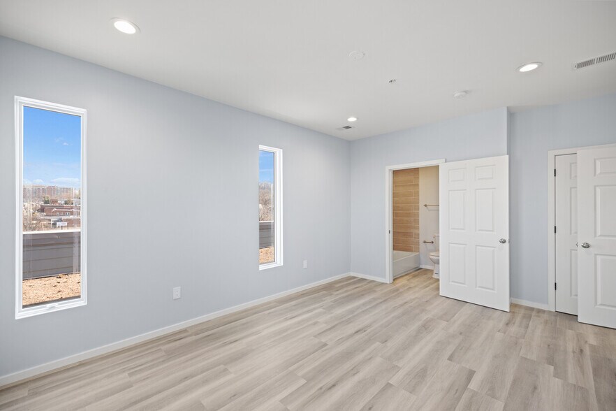 More Photos Of 1916 15th St SE, Washington Apartments For Sale