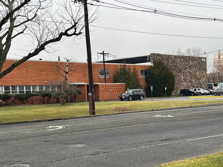 More Photos Of 2 E Union Ave, East Rutherford Warehouse For Sale