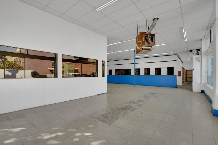 More Photos Of 1020 H St, Modesto General Retail For Sale