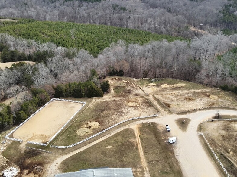 More Photos Of 12310 Gammon rd, Providence Horse Stables For Sale