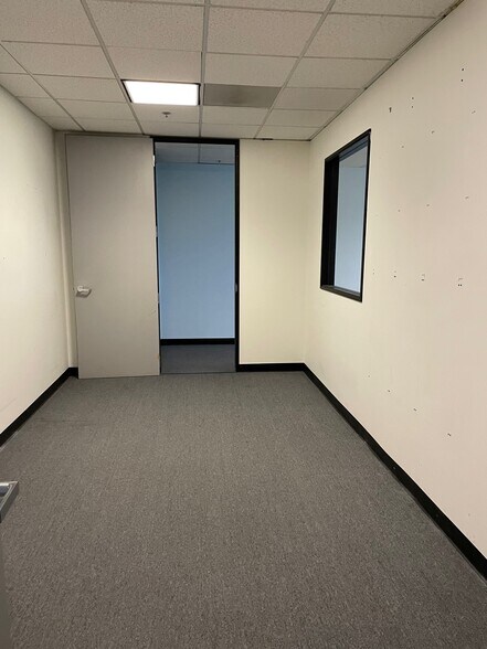 More Photos Of 1375 Corporate Cntr Pky, Santa Rosa Research And Development For Lease