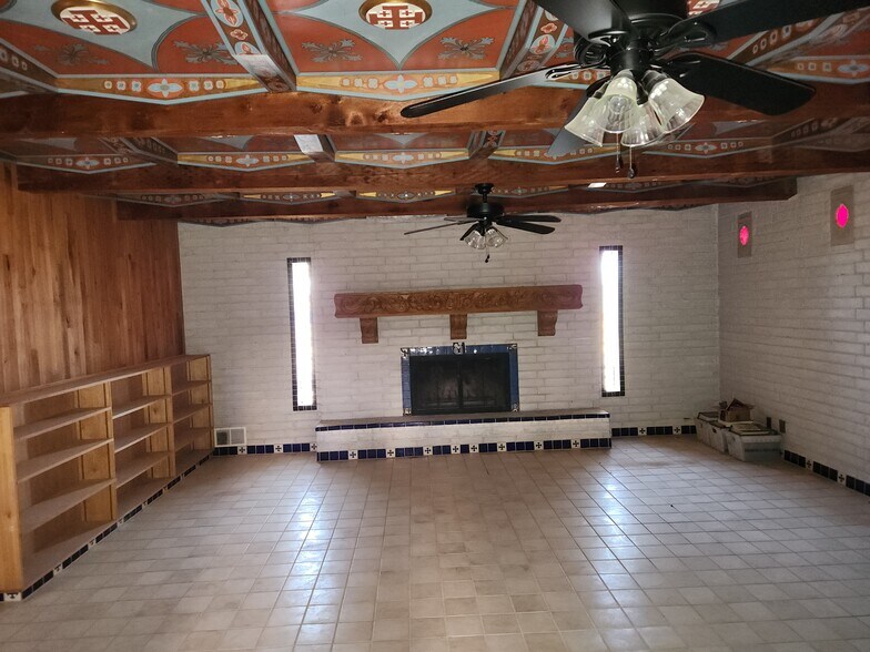 More Photos Of 1601 N County Road 1110, Midland Land For Sale