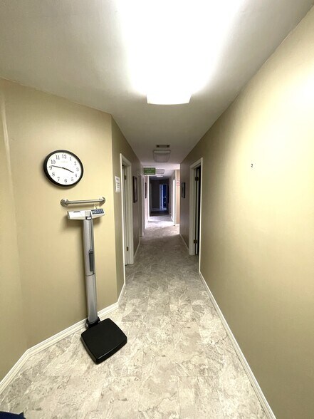 More Photos Of 220 N Phoenix Ave, Russellville Medical For Sale
